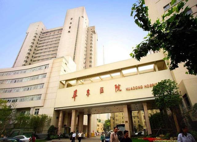 أحدث حالة شركة حول حرم بودونغ الجامعي ، مستشفى لونغهوا بجامعة شنغهاي تي سي إم